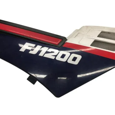 Cache carenage sous selle droit YAMAHA FJ 1200 1986-1990