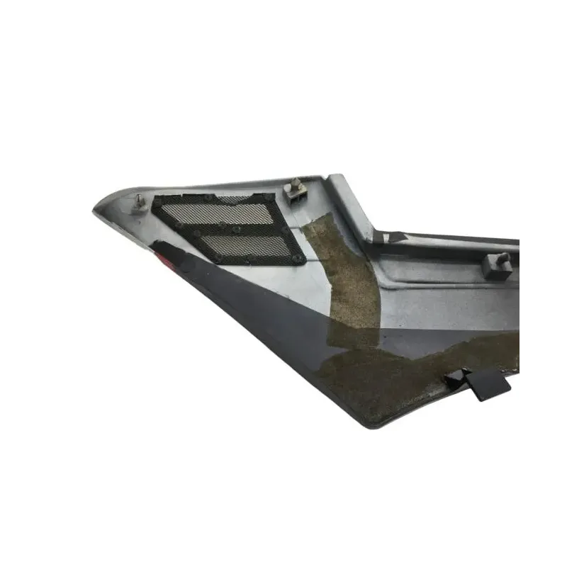 Cache carenage sous selle droit YAMAHA FJ 1200 1986-1990