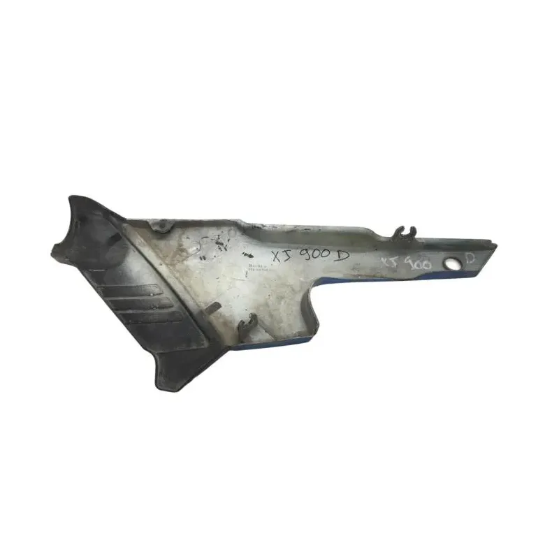 Cache carenage sous selle droit YAMAHA XJ 900 1983-1984