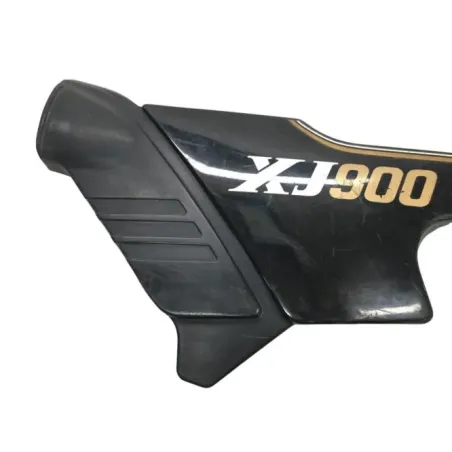 Cache carenage sous selle gauche YAMAHA XJ 900 1983-1984