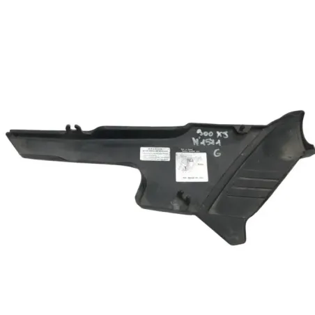 Cache carenage sous selle gauche YAMAHA XJ 900 1983-1984