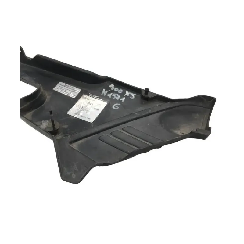 Cache carenage sous selle gauche YAMAHA XJ 900 1983-1984