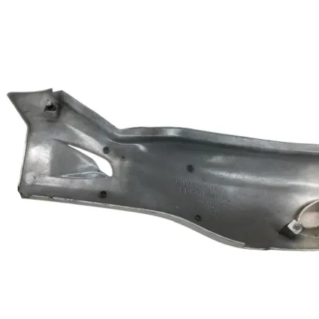 Cache carenage coque arriere droit YAMAHA YZF 600 R 1996-1999 THUNDERCAT
