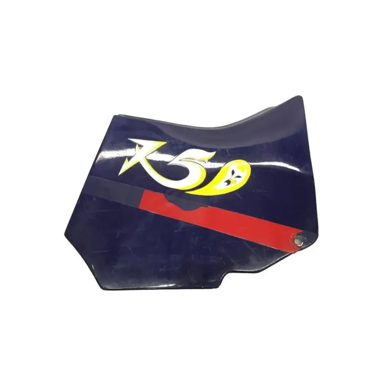 Cache carenage sous selle droit SUZUKI GSXR 1100 1986-1988