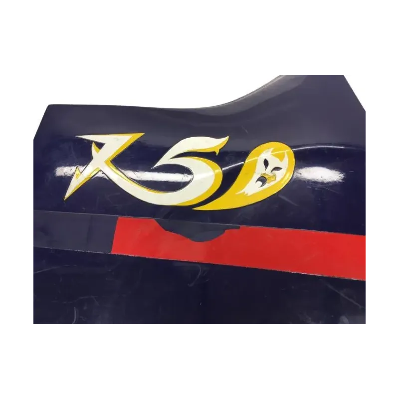Cache carenage sous selle droit SUZUKI GSXR 1100 1986-1988