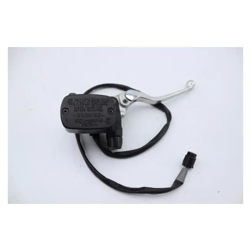 Maitre cylindre frein avant YAMAHA XP 560 TMAX ABS 2022 - 2024