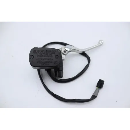 Maitre cylindre frein avant YAMAHA XP 560 TMAX ABS 2022 - 2024