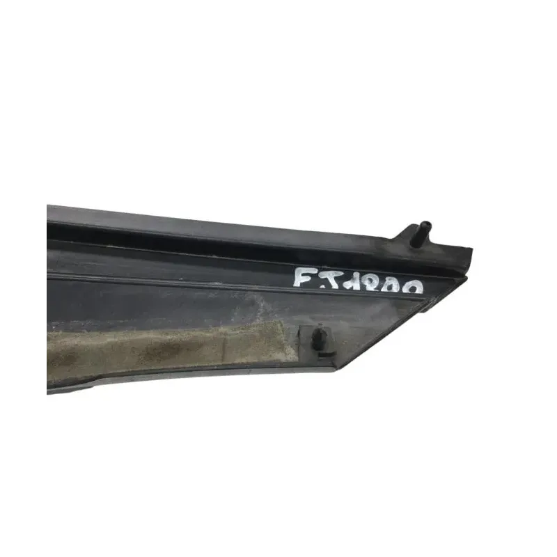 Cache carenage sous selle droit YAMAHA FJ 1200 1986-1987