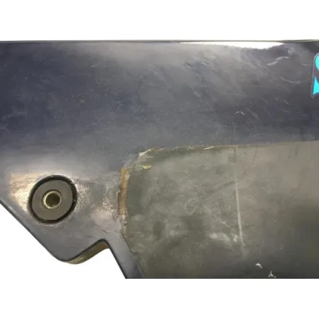 Cache carenage sous selle gauche SUZUKI GSXR 1100 1986-1988