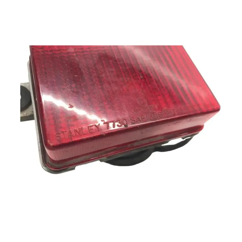 Feu arriere KAWASAKI GPX 600 R 1988-1990