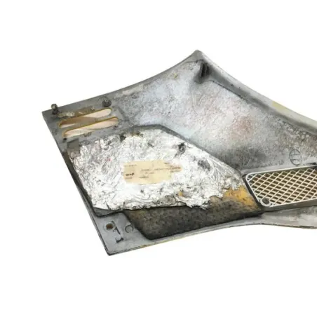 Cache carenage sous selle droit HONDA CBR 1000 F 1987-1988