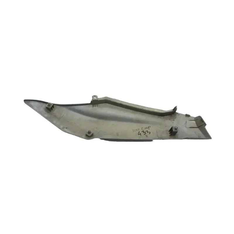 Cache carenage coque arriere droit YAMAHA FZR 1000 1991-1995