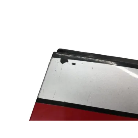 Cache carenage sous selle droit SUZUKI GSXR 750 1985-1987