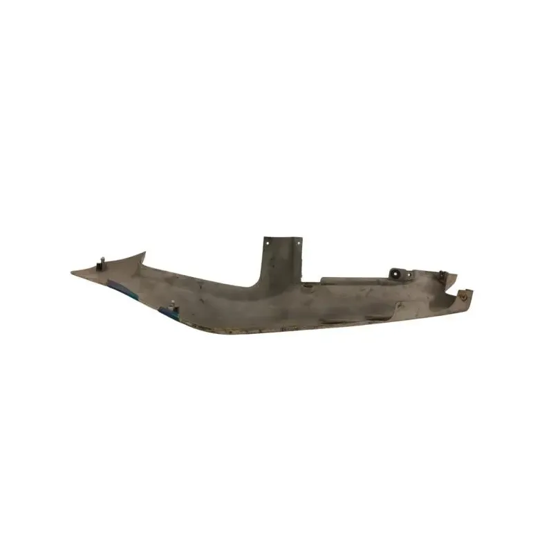 Cache carenage coque arriere droit SUZUKI RGV 250 1991-1996