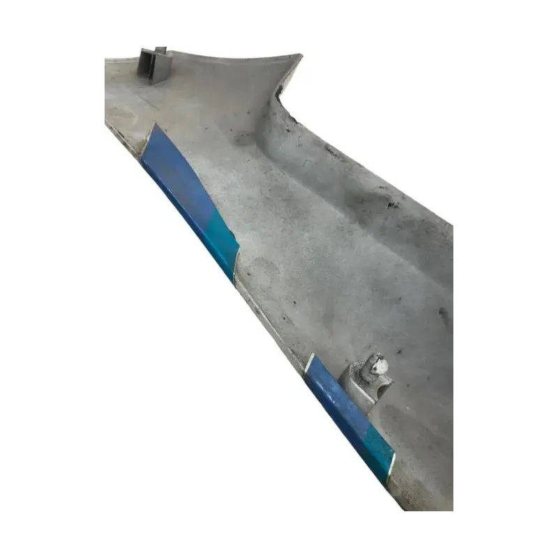 Cache carenage coque arriere droit SUZUKI RGV 250 1991-1996