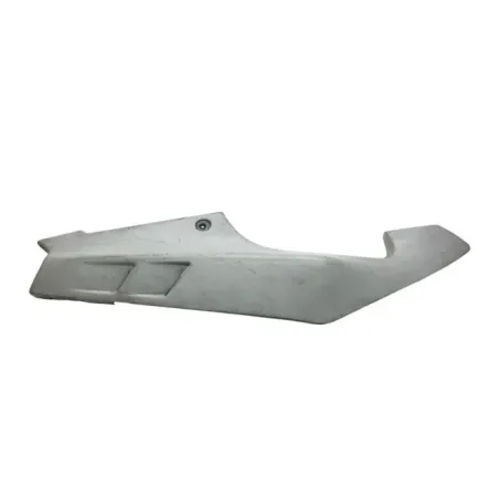 Cache carenage coque arriere droit SUZUKI RGV 250 1991-1996