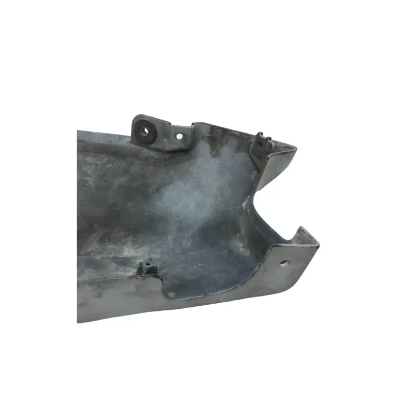 Cache carenage coque arriere droit SUZUKI RGV 250 1991-1996
