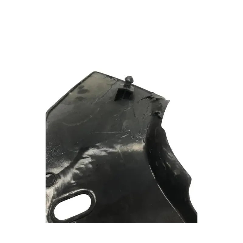 Cache carenage coque arriere droit SUZUKI RG 125 F 1992-1996 GAMMA