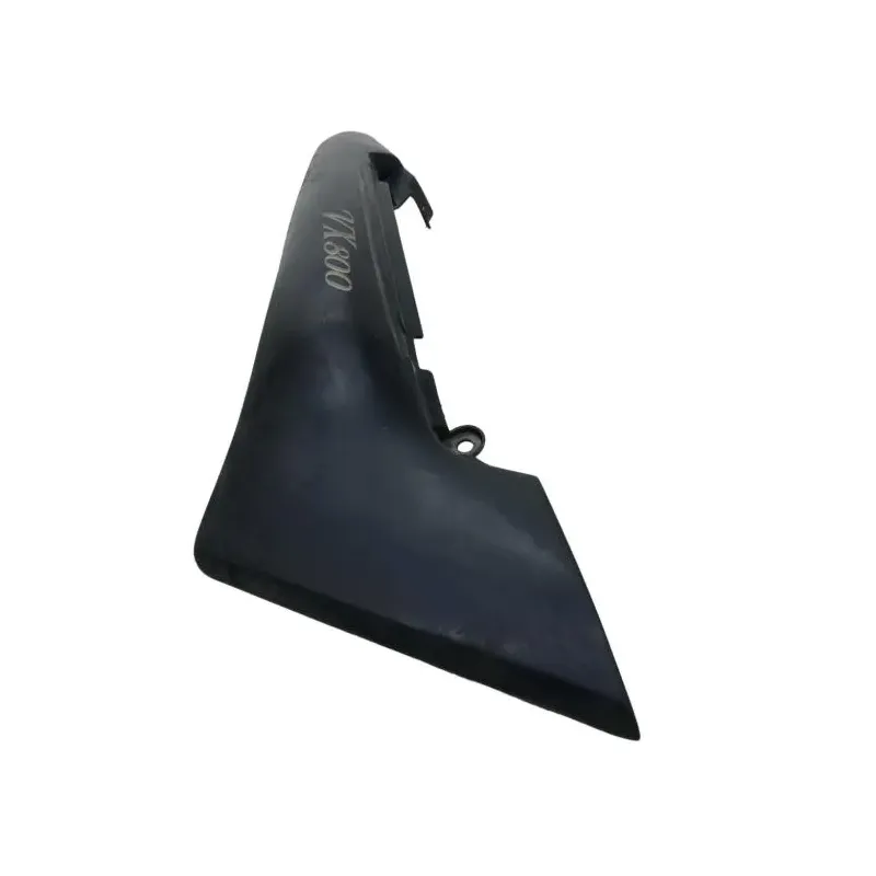 Cache carenage coque arriere droit SUZUKI VX 800 1990-1997
