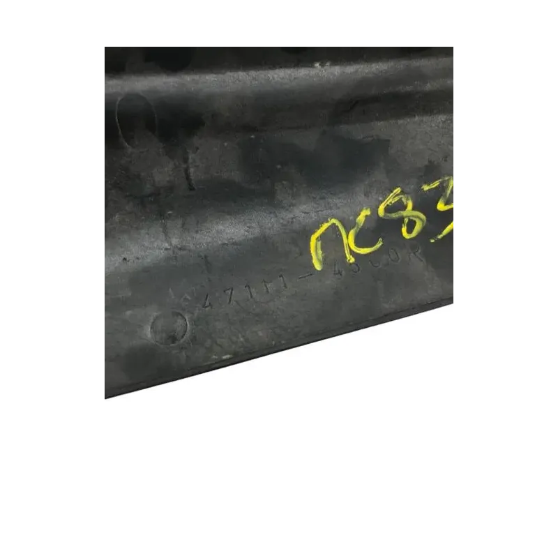 Cache carenage coque arriere droit SUZUKI VX 800 1990-1997