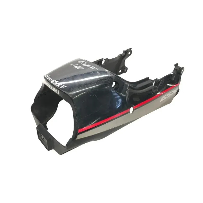 Cache carenage coque arriere SUZUKI GSX 1100 F 1988-1993