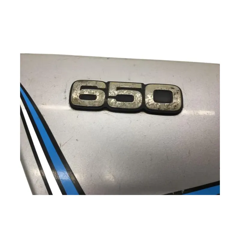 Cache carenage sous selle gauche YAMAHA XJ 650 1980-1983