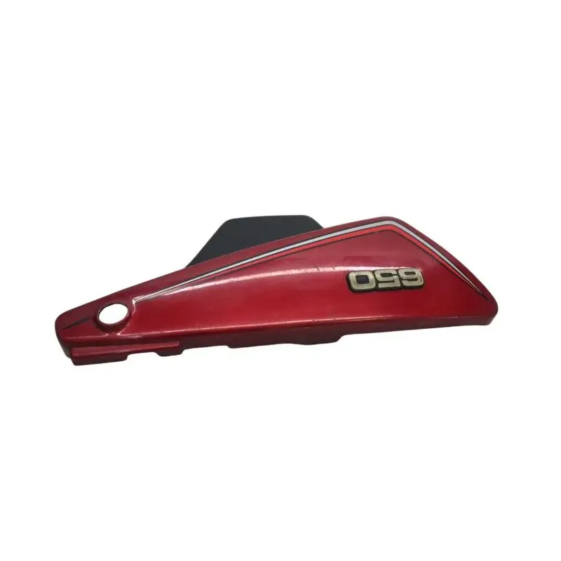 Cache carenage sous selle gauche YAMAHA XJ 650 1980-1983