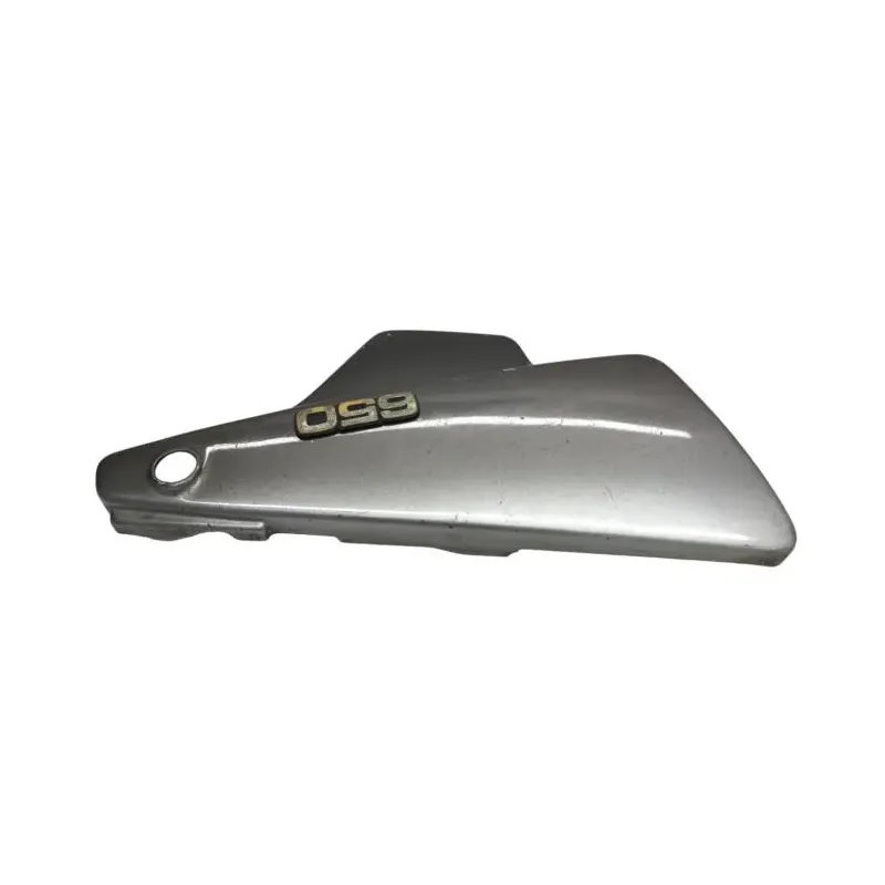 Cache carenage sous selle gauche YAMAHA XJ 650 1980-1983
