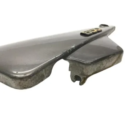Cache carenage sous selle gauche YAMAHA XJ 650 1980-1983