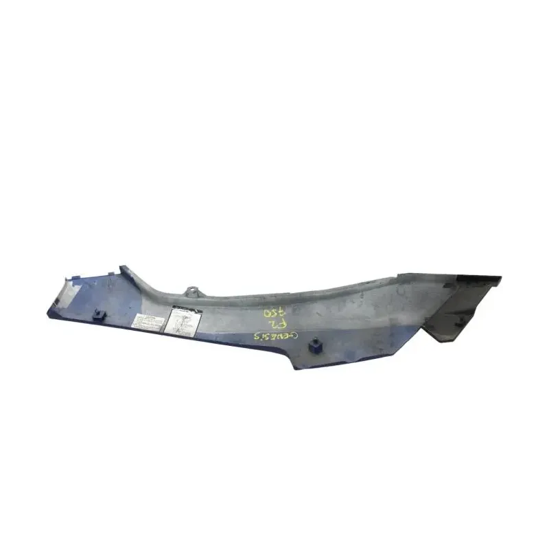 Cache carenage coque arriere gauche YAMAHA FZ 750 1985-1986