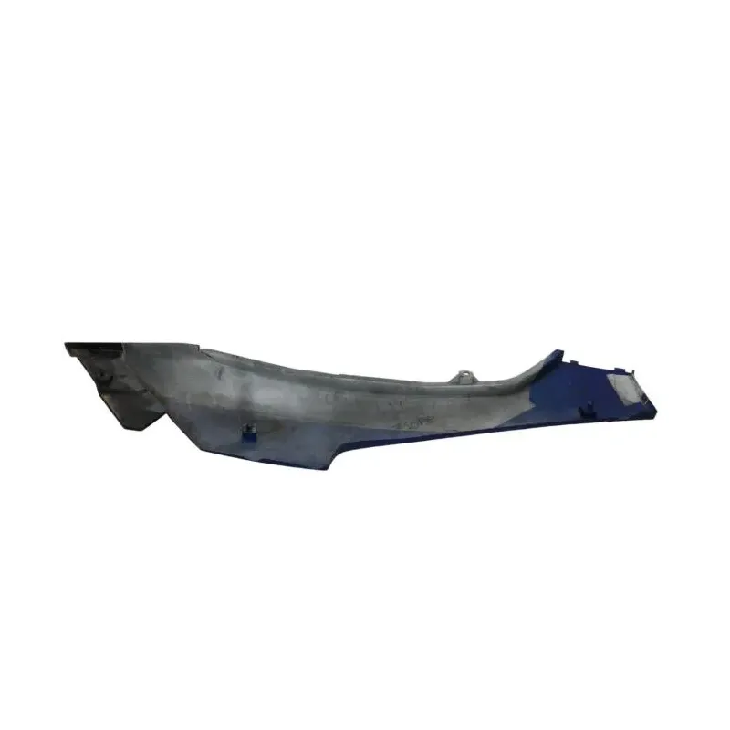 Cache carenage coque arriere droit YAMAHA FZ 750 1985-1986
