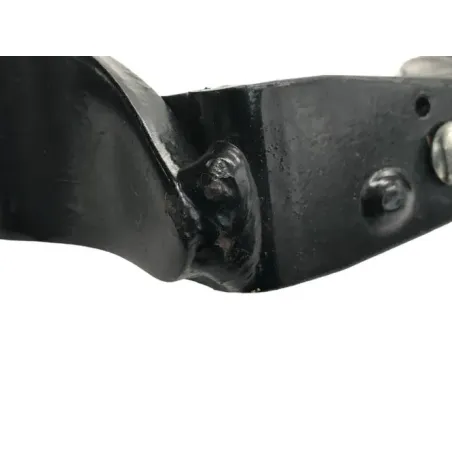 Platine et repose pieds arriere gauche YAMAHA YPR 125 2006-2009 XMAX