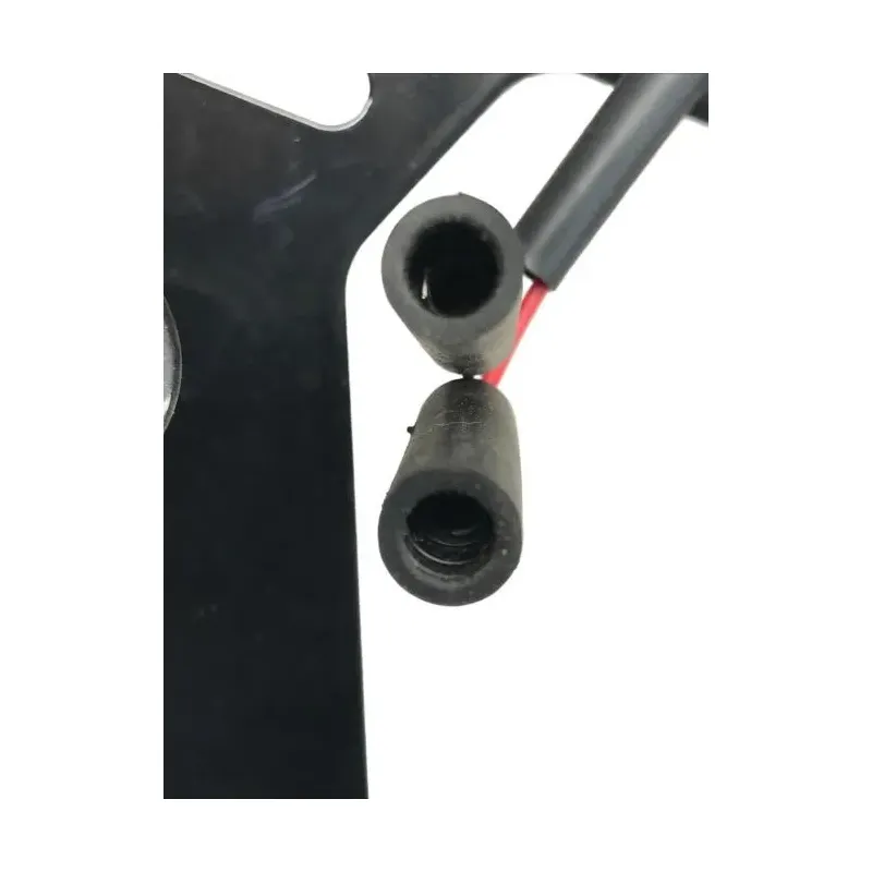 Support de plaque et eclairage VICTORY VISION 1700 2011-2015