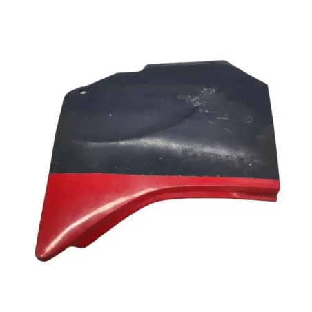 Cache carenage sous selle droit SUZUKI GSXR 750 1985-1987