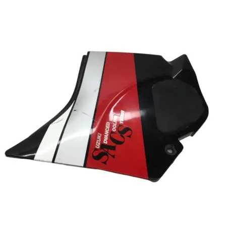 Cache carenage sous selle gauche SUZUKI GSXR 750 1985-1987