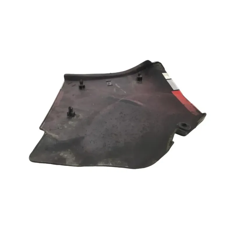 Cache carenage sous selle gauche SUZUKI GSXR 750 1985-1987