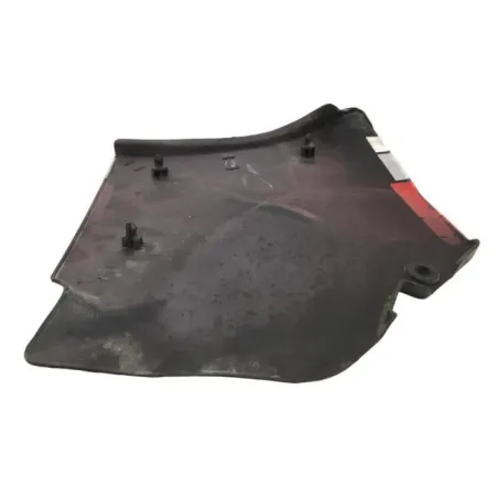 Cache carenage sous selle gauche SUZUKI GSXR 750 1985-1987