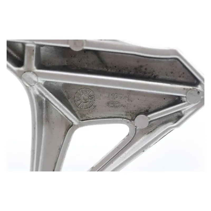 Platine arriere gauche HONDA VFR 800 ABS 2002 - 2013