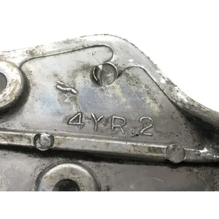 Platine avant gauche YAMAHA FZS 600 1998-2003 FAZER