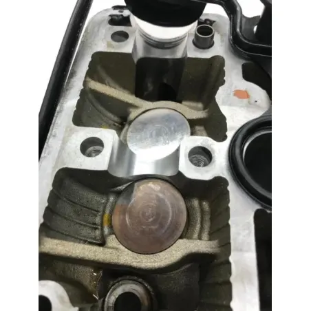 Culasse arriere SUZUKI SFV 650 2009-2016 GLADIUS