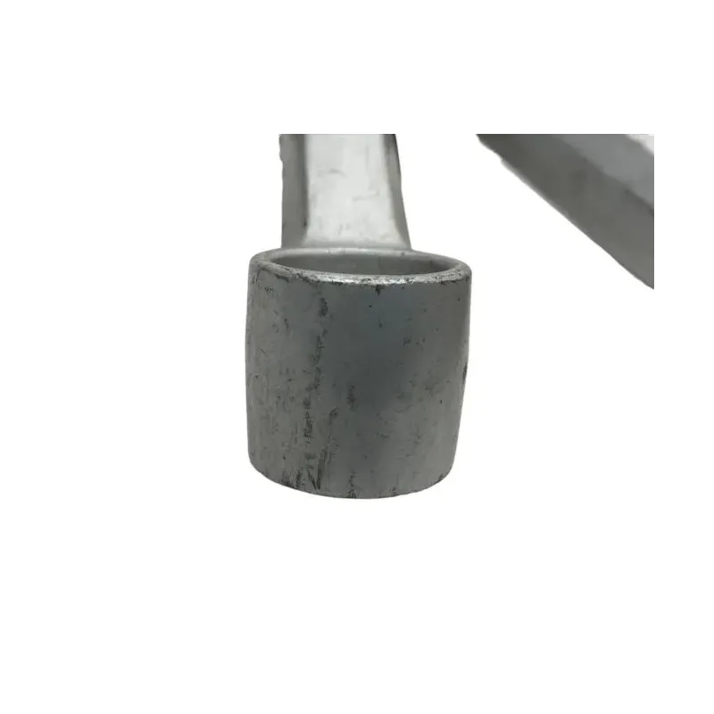 Platine et repose pieds arriere gauche SUZUKI SV 650 2003-2015