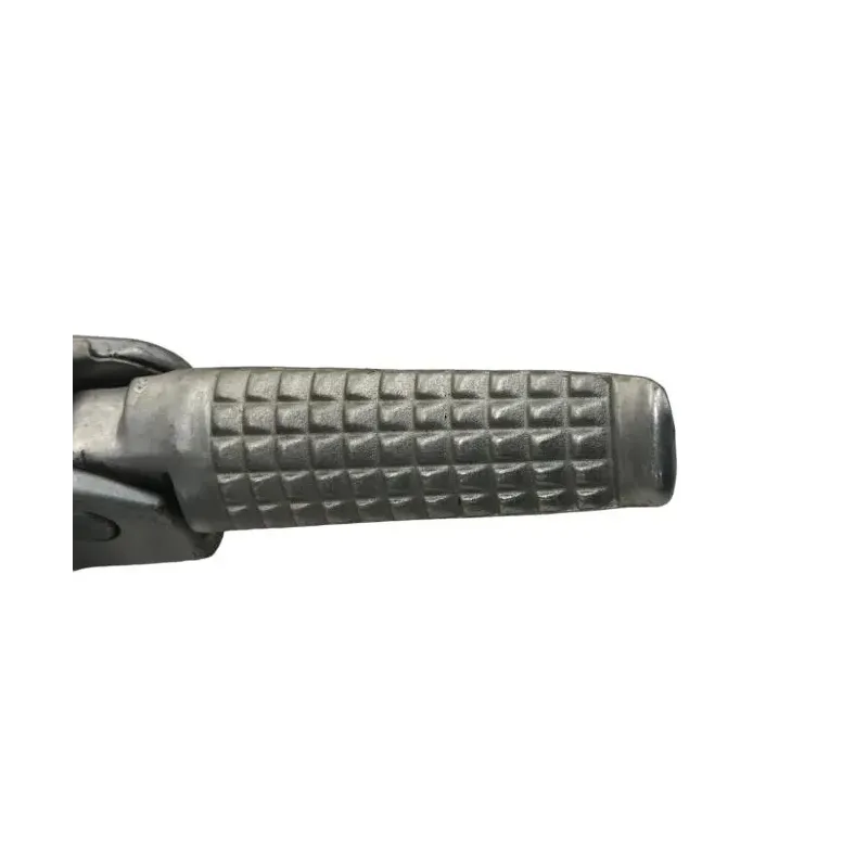 Platine et repose pieds arriere gauche SUZUKI SV 650 2003-2015