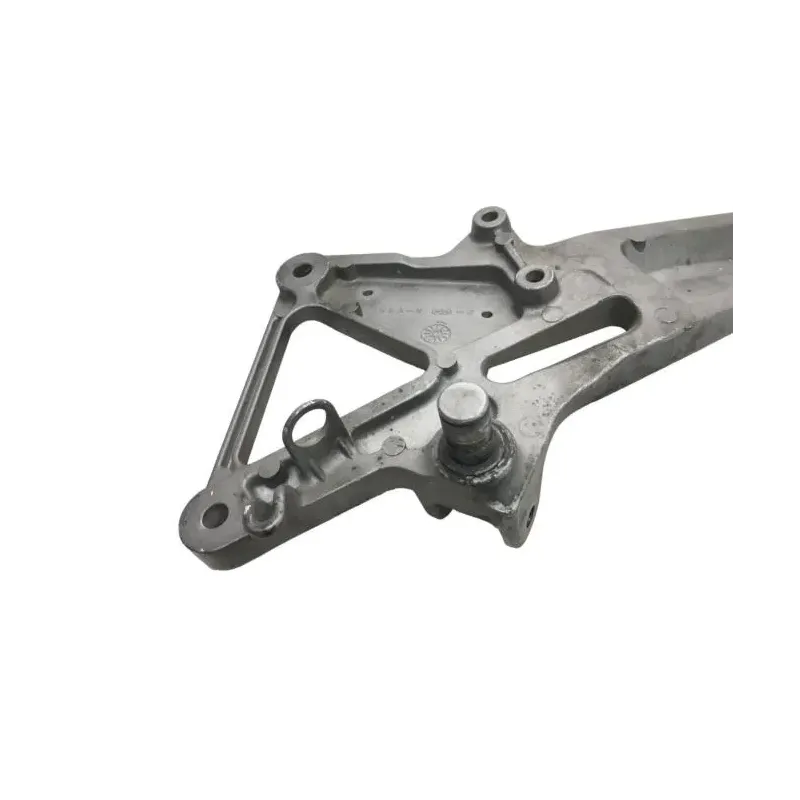 Platine avant droite HONDA CB 600 F 2000-2001 HORNET