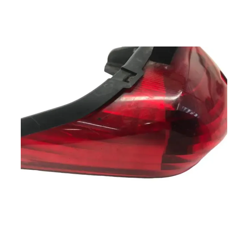 Feu arriere YAMAHA YZF 600 1999-2002 R6