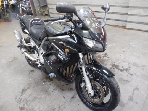 YAMAHA 1000 FAZER