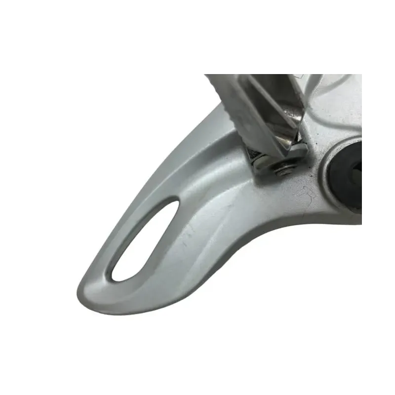 Platine avant droite SUZUKI SFV 650 2009-2016 GLADIUS