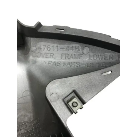 Cache lateral droit SUZUKI SFV 650 2009-2016 GLADIUS