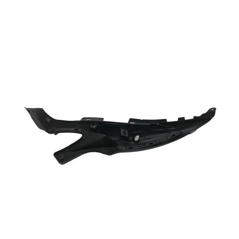 Cache carenage coque arriere droit SUZUKI SFV 650 2009-2016 GLADIUS