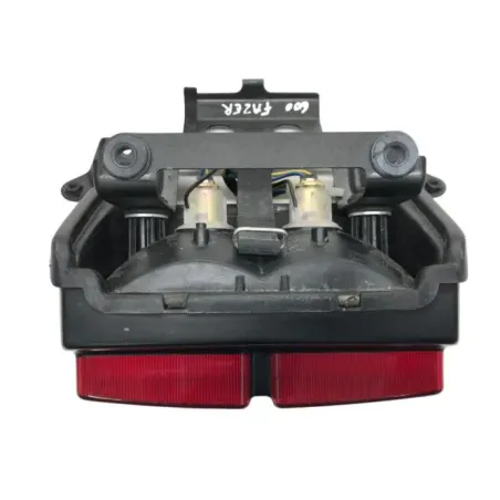 Feu arriere YAMAHA FZS 600 1998-2003 FAZER