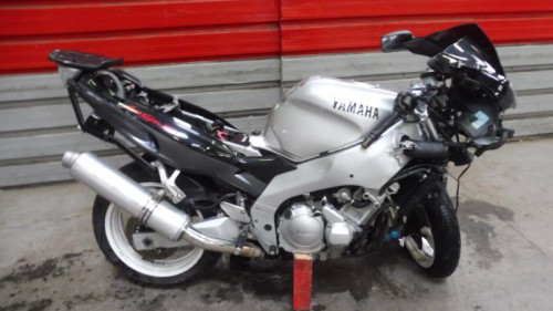 YAMAHA 600 YZF